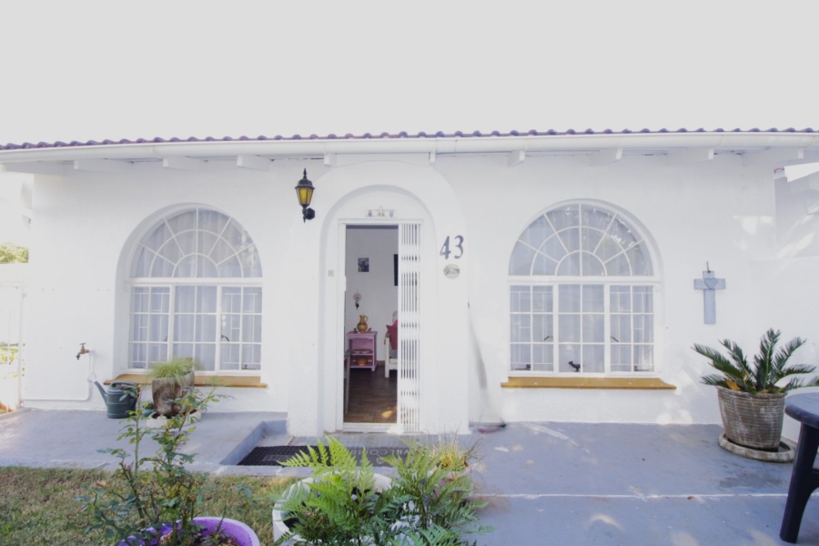 2 Bedroom Property for Sale in Aston Bay Eastern Cape